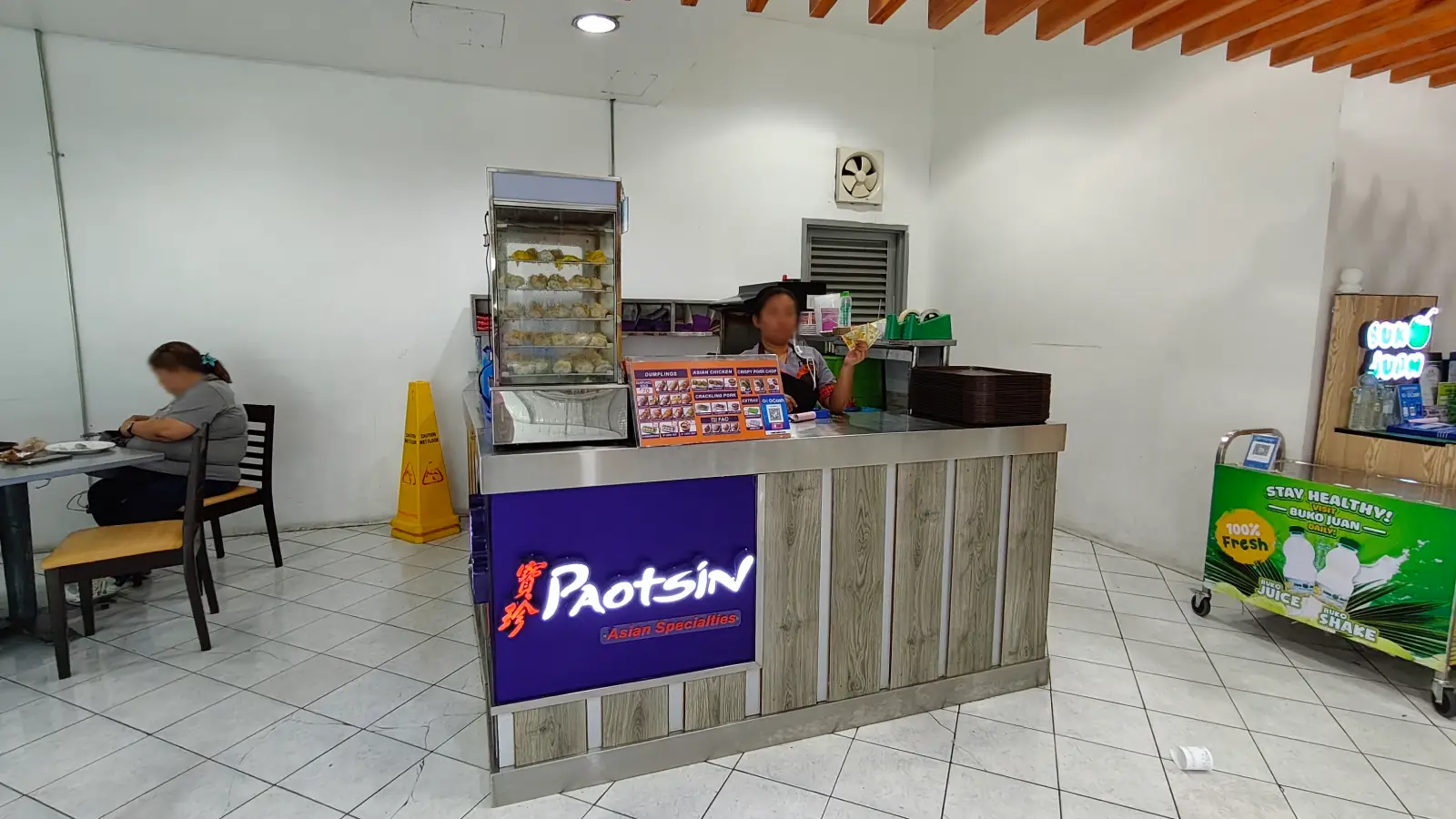 PAOTSIN in Gateway Mall